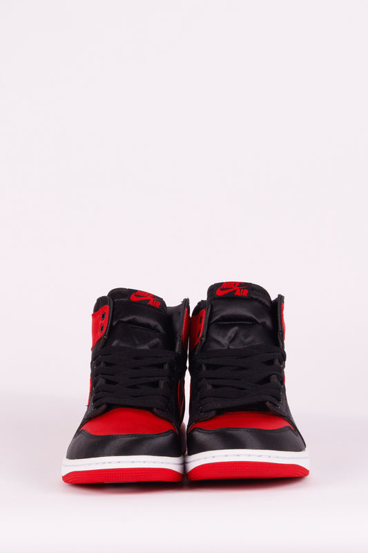 Air Jordan 1 Retro OG High 'Satin Bred' (2023)