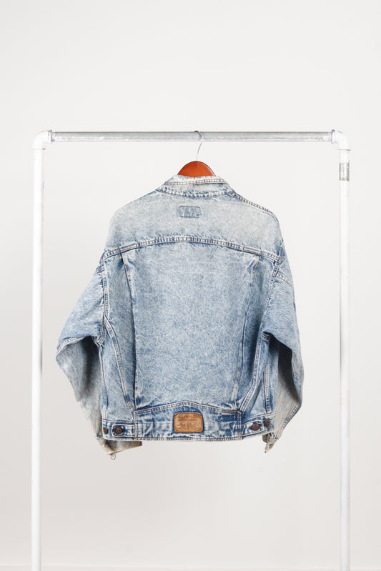 Vintage 80's Levi's Women's '75068 0219' Type 3 Denim Trucker Jacket Light Wash