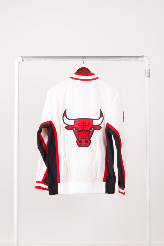 Mitchell & Ness '1996-97 Chicago Bulls Home' Warmup Jacket