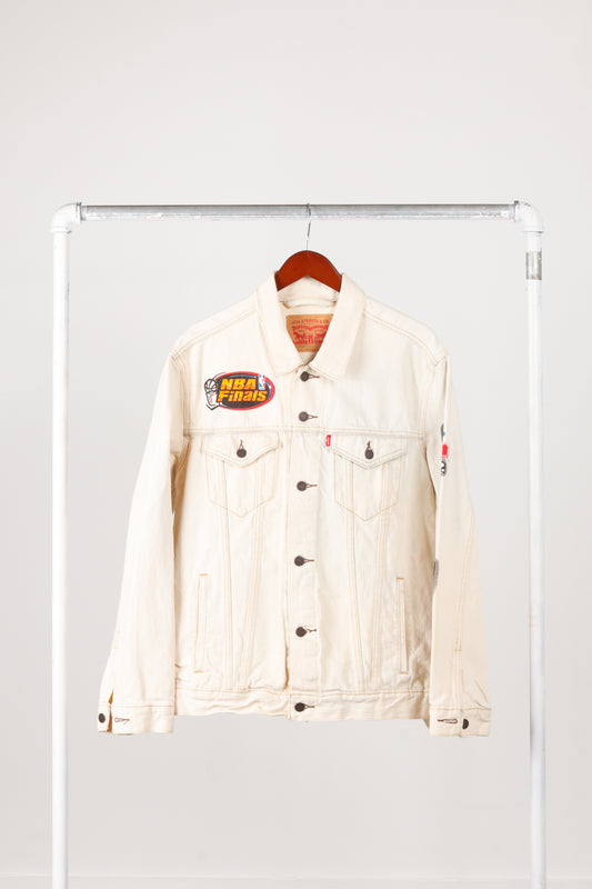 Just Don x Levi's 'Custom Airbrush NBA Finals Print' Denim Trucker Jacket White (2016)