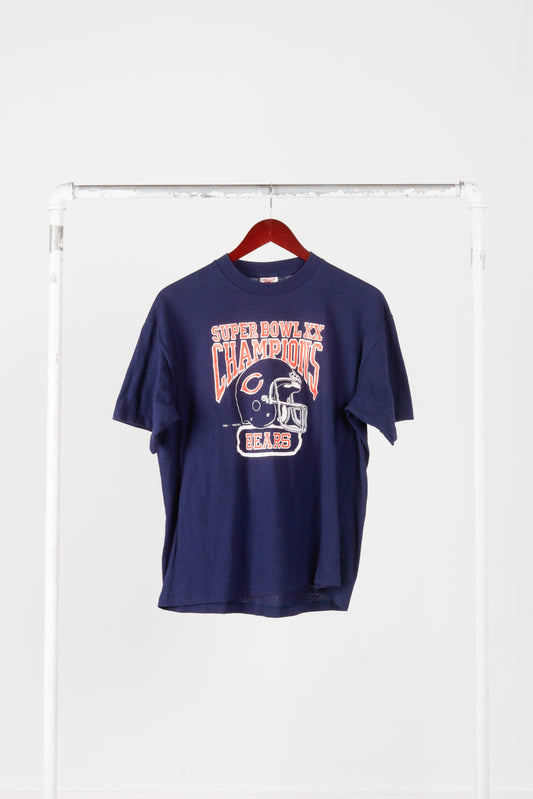 Vintage 1986 Chicago Bears 'Super Bowl XX Champions Helmet Logo' T-Shirt Blue