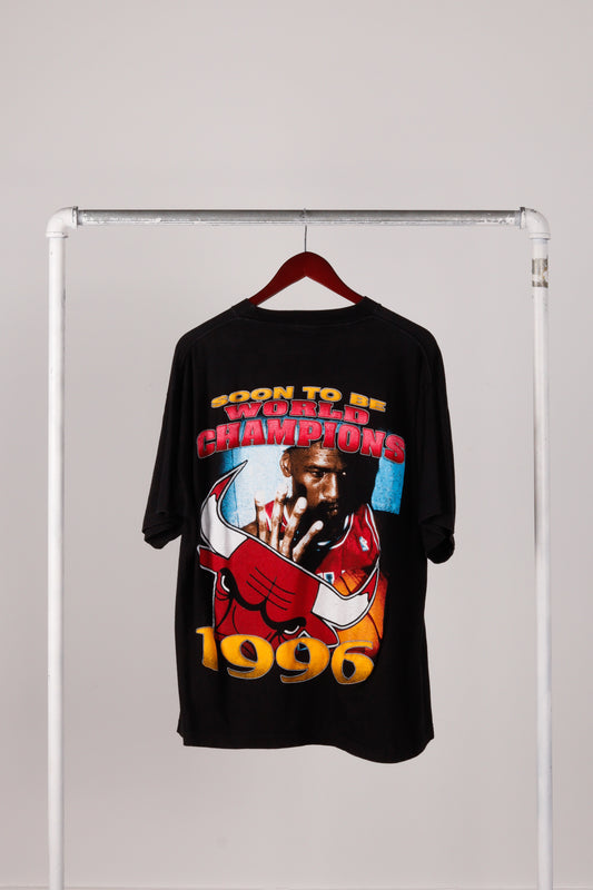 Vintage 1996 Chicago Bulls 'Soon To Be World Champions 72 Wins' Rap T-Shirt