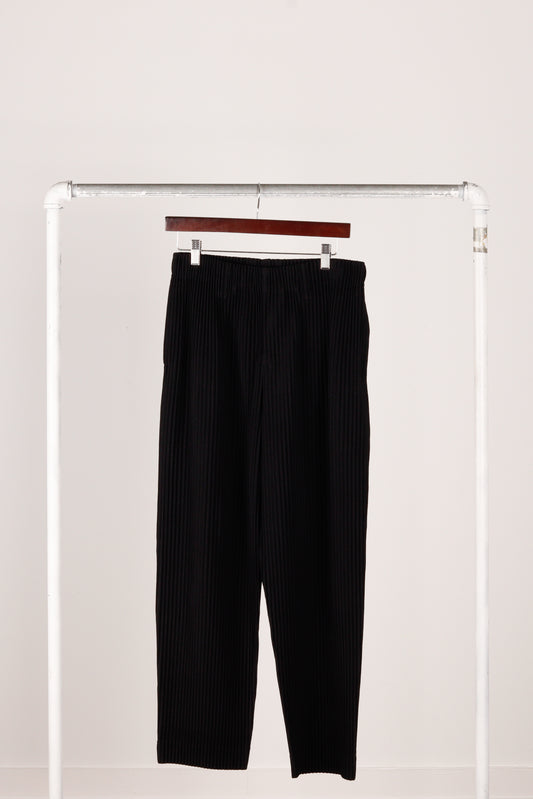 Homme Plissè by Issey Miyake FW23 'Basics Pleated' Trousers Black (2023)