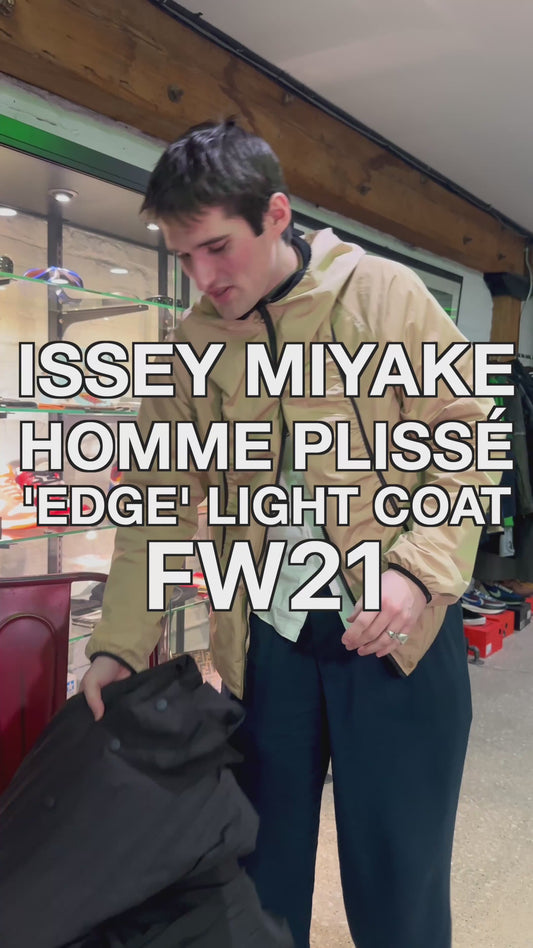 Issey Miyake Homme Plissé FW21 'Edge' Light Coat Black (2021)